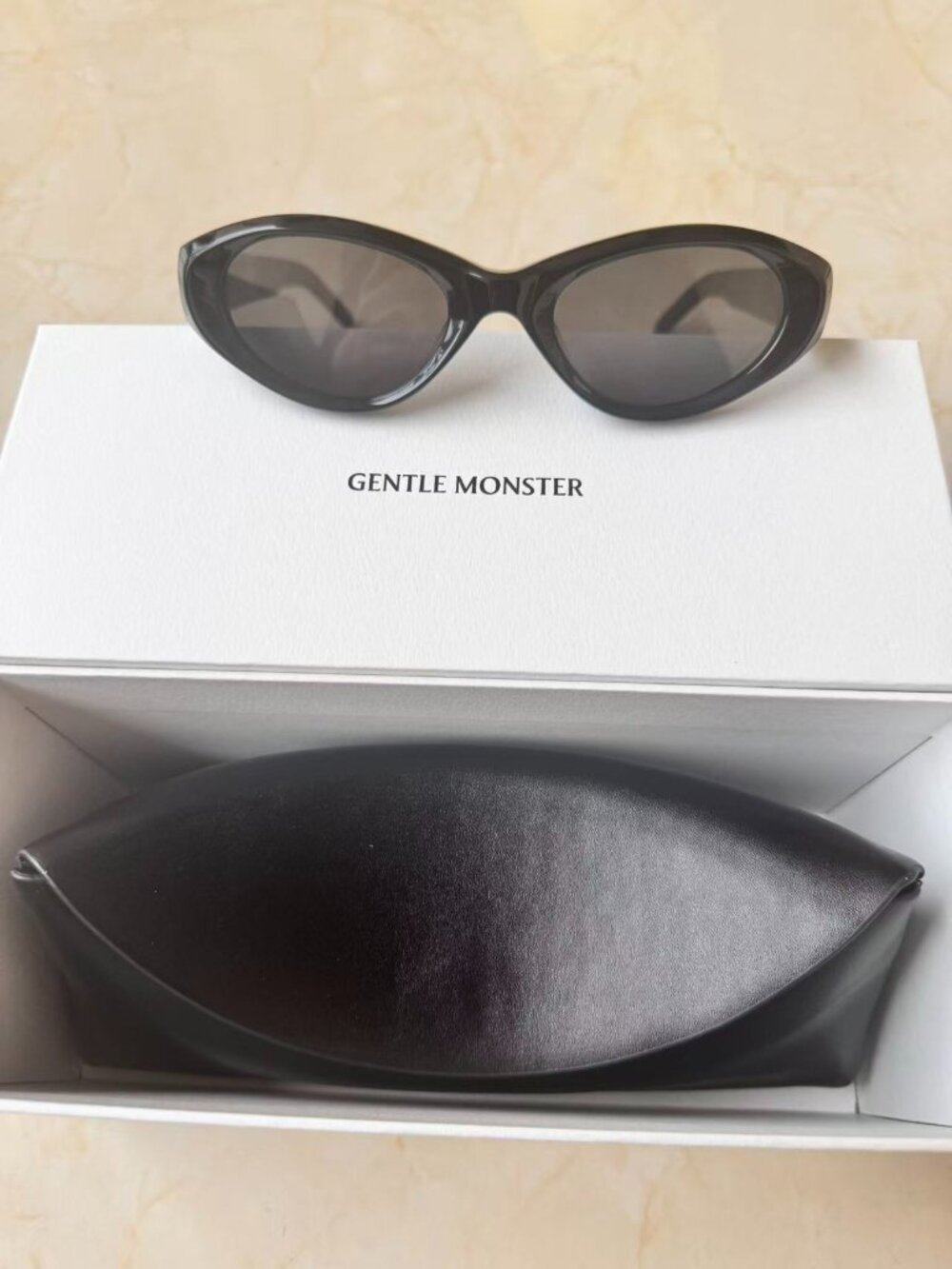 Gentle Monster Black sunglasses
